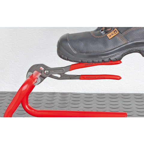 KNIPEX Cobra® High-Tech Water Pump Pliers | KNIPEX