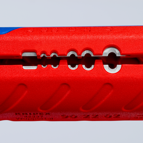 KNIPEX TwistCut® Corrugated Pipe Cutter | KNIPEX