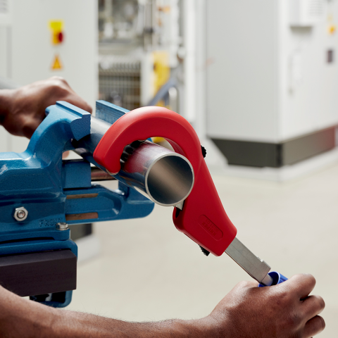 Knipex clearance tubix cutter